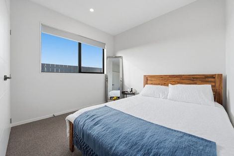 Photo of property in 13 Ngakau Road, Karaka, 2113