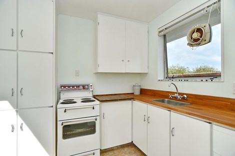 Photo of property in 3/90 Springs Road, Hornby, Christchurch, 8042