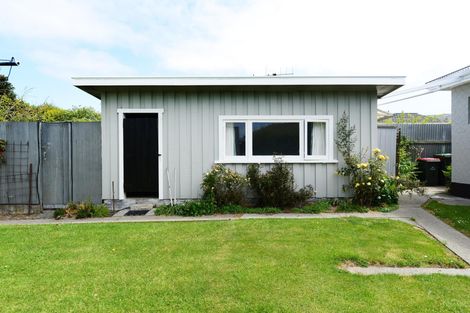 Photo of property in 43 Harris Street, Waimate, 7924