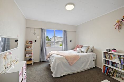 Photo of property in 5a Wesley Avenue, Frankleigh Park, New Plymouth, 4310