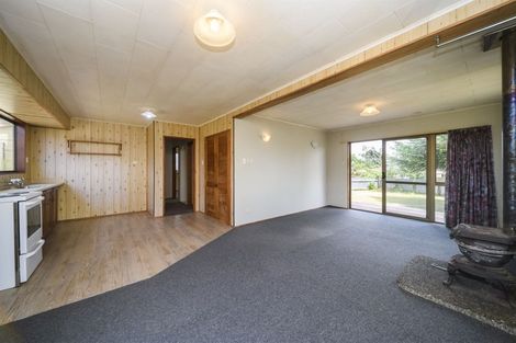 Photo of property in 32 Rata Street, Tokomaru, Palmerston North, 4474