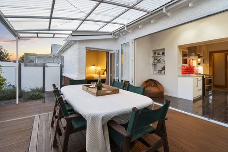 Photo of property in 24 Limbrick Street, Terrace End, Palmerston North, 4410