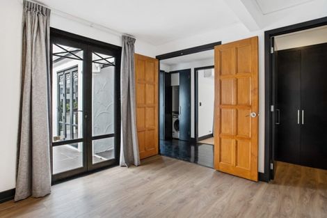 Photo of property in Illawarra Flats, 1/4 Brighton Road, Parnell, Auckland, 1052