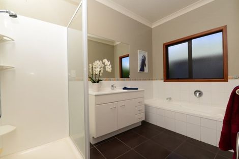 Photo of property in 11 Grace Avenue, Rototuna North, Hamilton, 3210