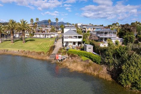 Photo of property in 48 Wainui Road, Raglan, 3225