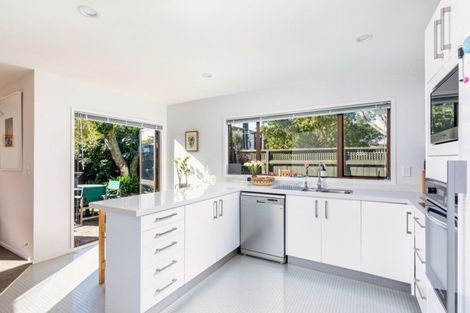 Photo of property in 29b Arabi Street, Sandringham, Auckland, 1041