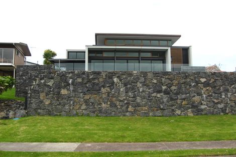 Photo of property in 51 Pacific Parade, Army Bay, Whangaparaoa, 0930