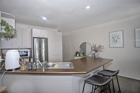 Photo of property in Paramount Apartments, 33/281 Maunganui Road, Mount Maunganui, 3116