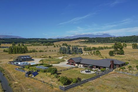 Photo of property in 22 Grayburn Lane, Albert Town, Wanaka, 9382