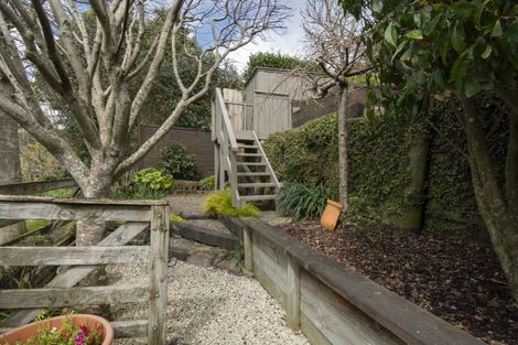 Photo of property in 22 Honeysuckle Lane, Ohauiti, Tauranga, 3112