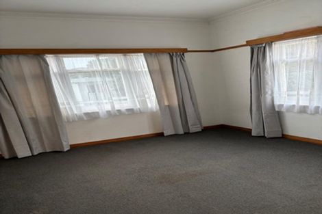 Photo of property in 6 Otaki Street, Miramar, Wellington, 6022