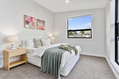 Photo of property in 9 Kaihuia Lane, Oratia, Auckland, 0604