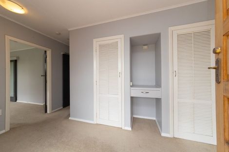 Photo of property in 88 Wikiriwhi Crescent, Awapuni, Palmerston North, 4412