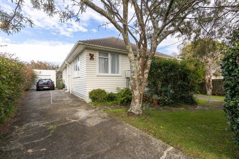 Photo of property in 9 Blackmore Street, Lynmouth, New Plymouth, 4310