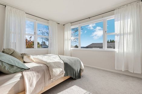 Photo of property in 38 Sunvue Road, Glen Eden, Auckland, 0602