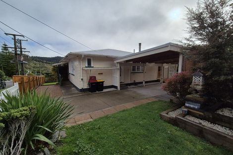Photo of property in 14 Lincoln Street, Picton, 7220