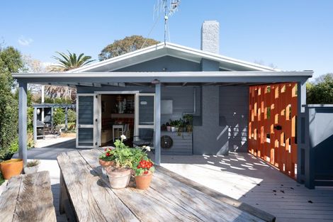 Photo of property in 13 Christie Crescent, Havelock North, 4130