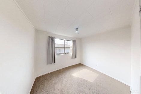 Photo of property in 2/685 Pioneer Highway, Highbury, Palmerston North, 4412
