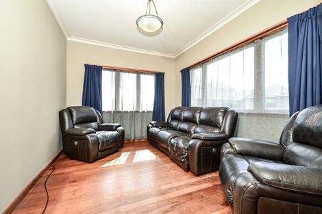 Photo of property in 19 Storey Avenue, Forest Lake, Hamilton, 3200