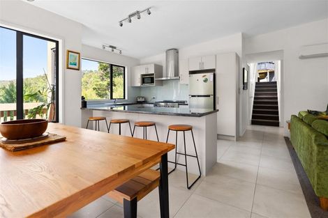 Photo of property in 10 Island View Close, Paihia, 0200