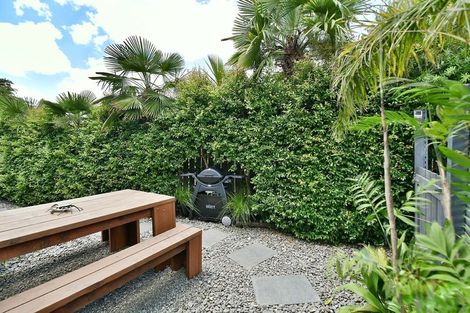 Photo of property in 53 Springs Road, Parakai, 0830