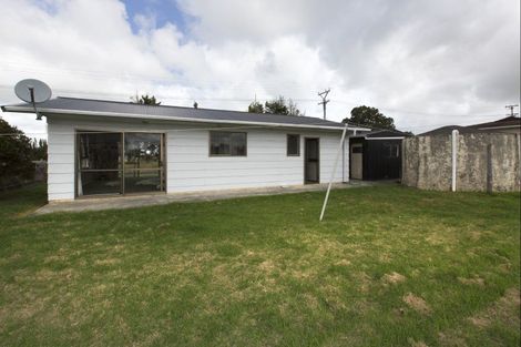 Photo of property in 2 Clean Street, Te Kopuru, 0391