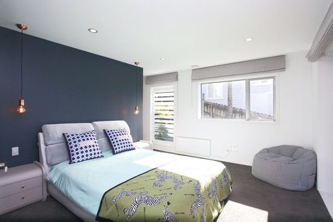 Photo of property in 23 Glenfern Road, Mellons Bay, Auckland, 2014