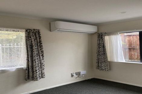 Photo of property in 109 Everglade Drive, Totara Heights, Auckland, 2105