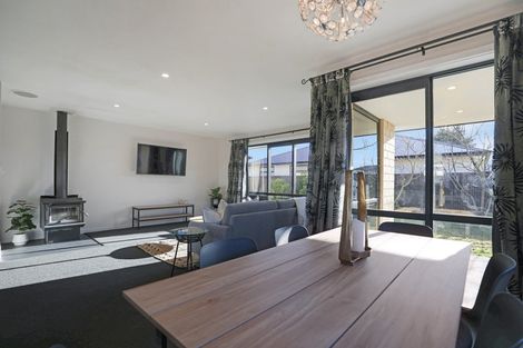 Photo of property in 158 Mcmurdo Street, Tinwald, Ashburton, 7700