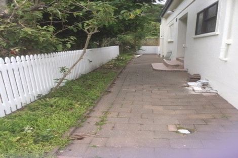 Photo of property in 70 Derwent Street, Island Bay, Wellington, 6023