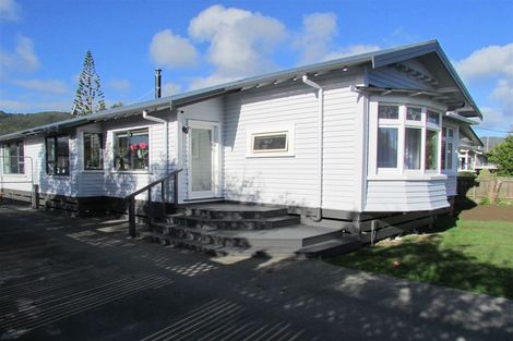 Photo of property in 37 Marlborough Street, Greymouth, 7805