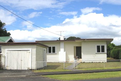 Photo of property in 29 Rambler Crescent, Beach Haven, Auckland, 0626