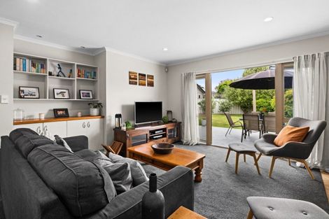 Photo of property in 28 Russell Robertson Drive, Havelock North, 4130