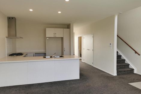 Photo of property in 9 Aeronautic Road, Takanini, 2112