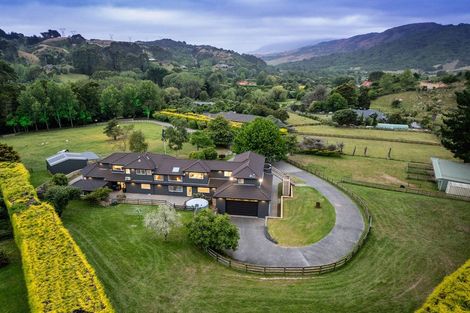 Photo of property in 35 Eucalyptus Way, Nikau Valley, Paraparaumu, 5032