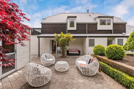 Photo of property in 7 Kelvin Place, Kelvin Heights, Queenstown, 9300