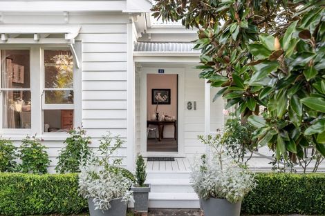 Photo of property in 81 Williams Street, Cambridge, 3434