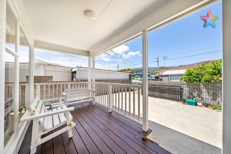 Photo of property in 1045 Fergusson Drive, Clouston Park, Upper Hutt, 5018