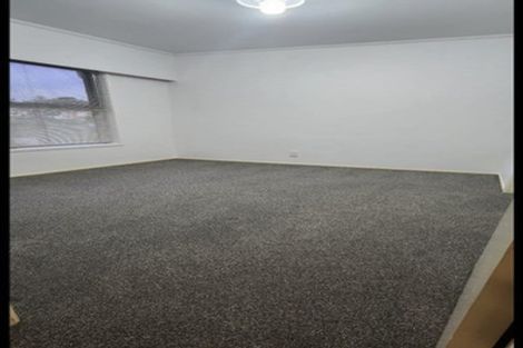 Photo of property in 1/190 Coronation Road, Hillcrest, Auckland, 0627