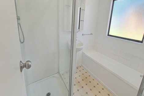 Photo of property in 33 Pitt Avenue, Clendon Park, Auckland, 2103