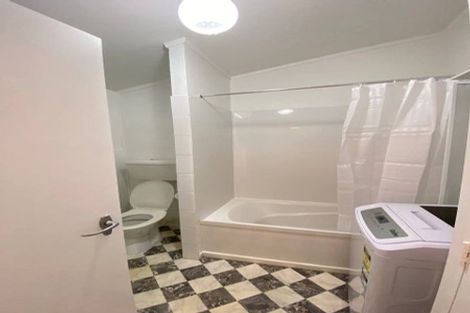 Photo of property in 6/219 Grant Road, Thorndon, Wellington, 6011