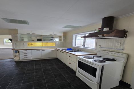 Photo of property in 21 Olivia Crescent, Tawa, Wellington, 5028