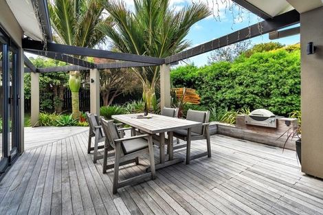 Photo of property in 124 Kilkenny Drive, East Tamaki Heights, Auckland, 2016