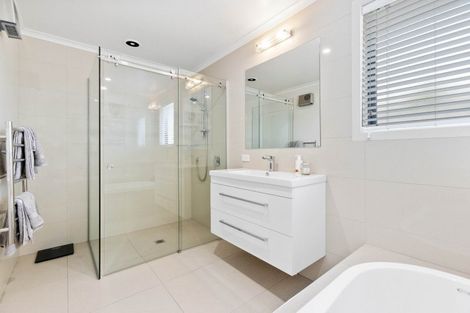 Photo of property in 18 Sunhaven Cove, Cromwell, 9310