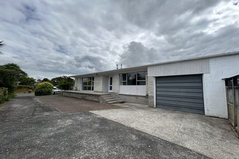 Photo of property in 8a Tanekaha Place, Pukete, Hamilton, 3200
