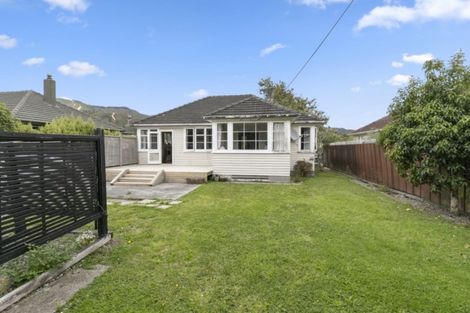 Photo of property in 13 Harris Street, Naenae, Lower Hutt, 5011