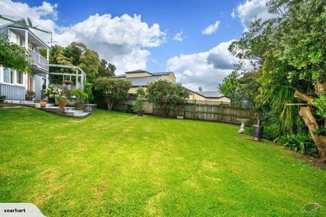 Photo of property in 11 Albany Highway, Unsworth Heights, Auckland, 0632