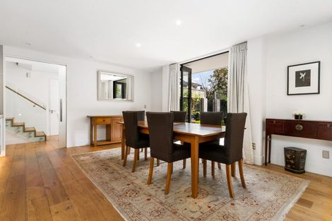 Photo of property in 10 Beveridge Street, Christchurch Central, Christchurch, 8013