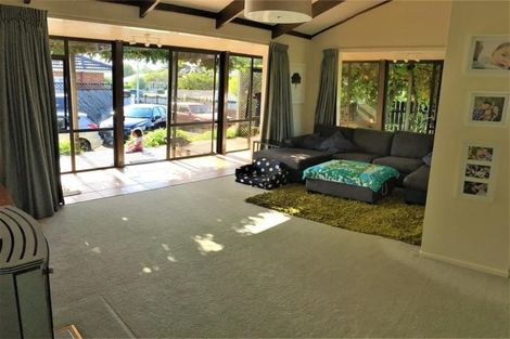 Photo of property in 2/117 Wallace Road, Papatoetoe, Auckland, 2025