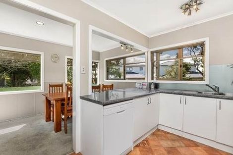 Photo of property in 10 Rimu Road, Manurewa, Auckland, 2102
